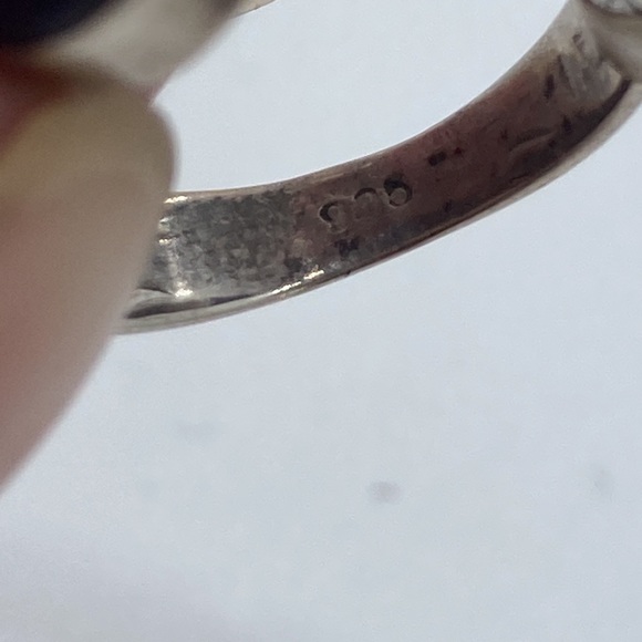 BOGO50 Sterling silver amethyst ring - Picture 5 of 6